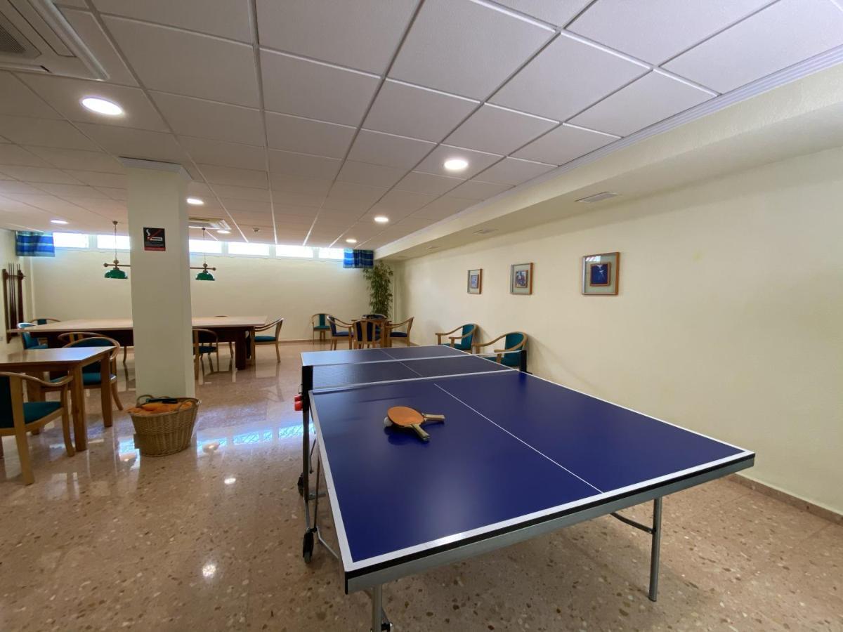Residencia Mediterraneo 圣维森特德尔拉斯佩奇 外观 照片
