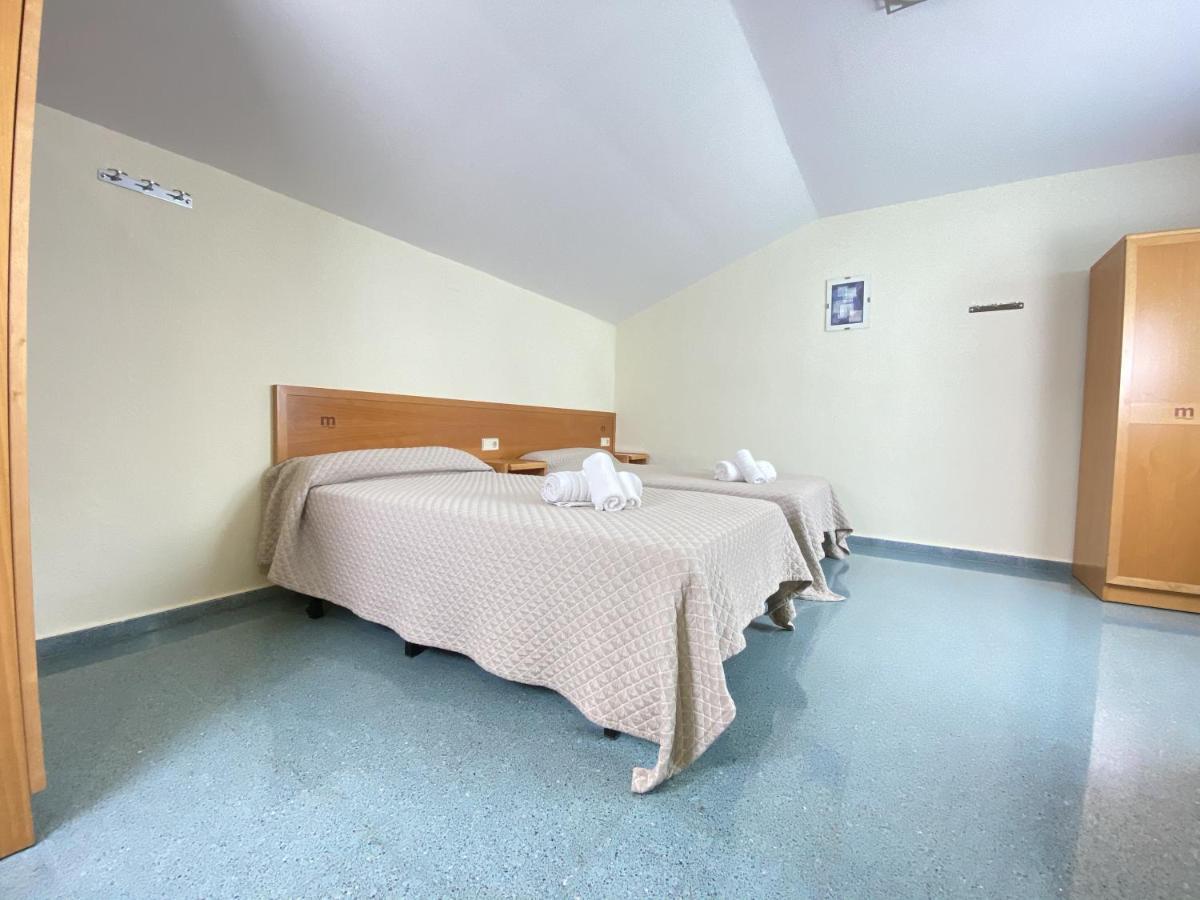 Residencia Mediterraneo 圣维森特德尔拉斯佩奇 外观 照片
